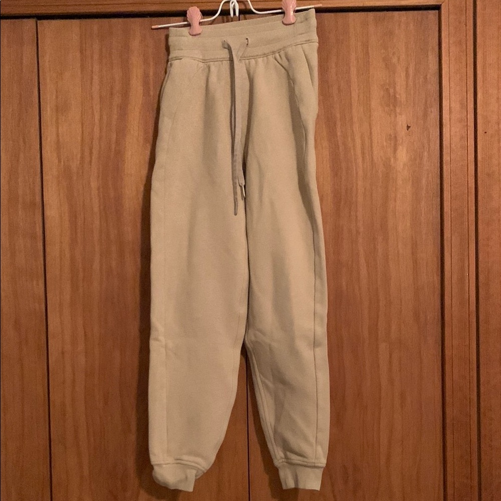 Lululemon Scuba Jogger Pants